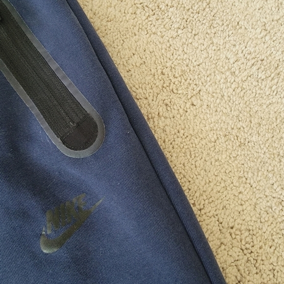Nike Tech Fleece Open Hem Pants XL - Picture 4 of 11